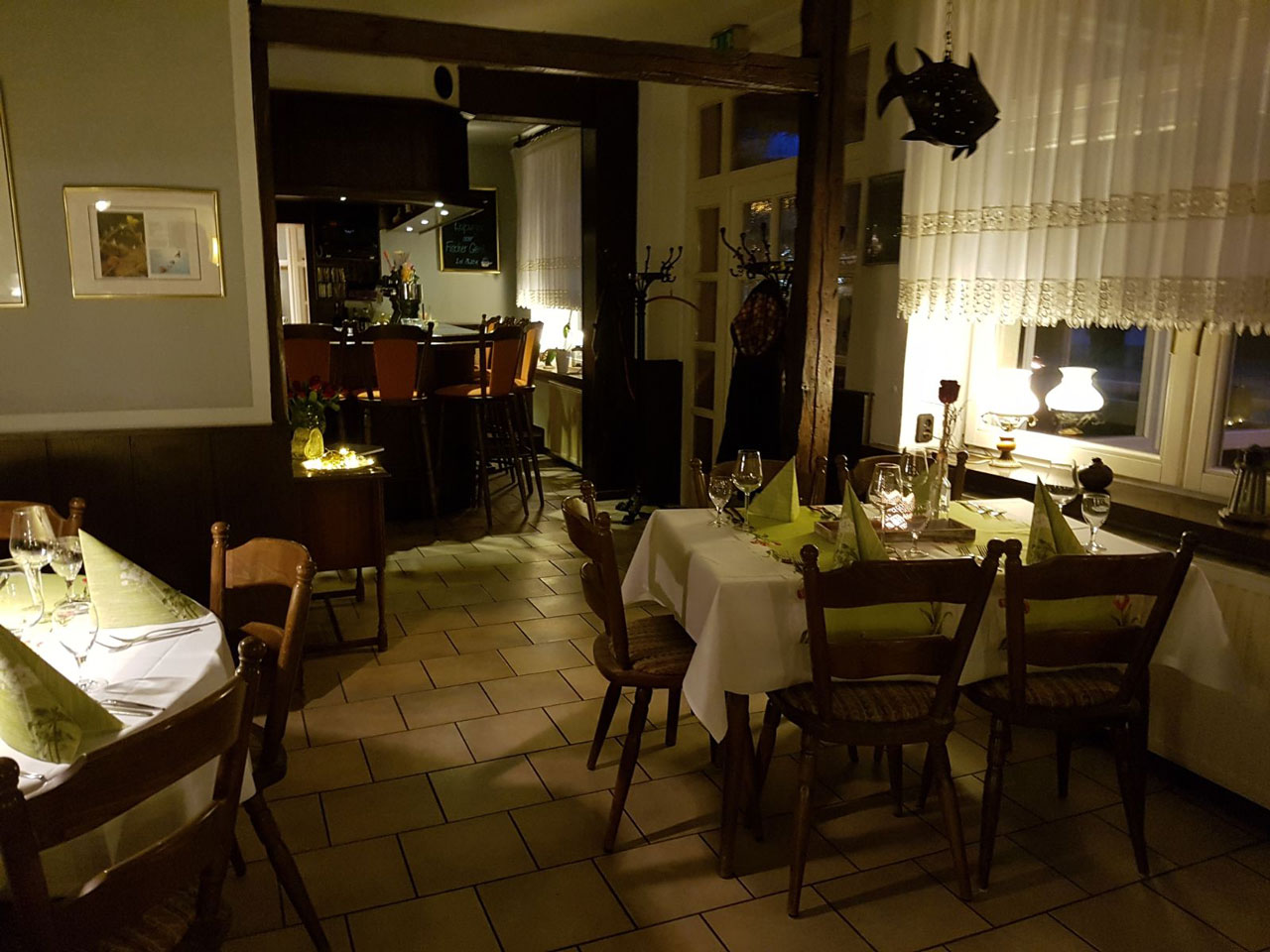 Gedeckte Tische Restaurant Hotel Forelle